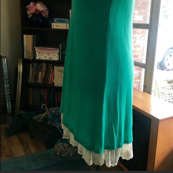 Umgee hi-low tank dress with lace trim - Picture 3 of 4